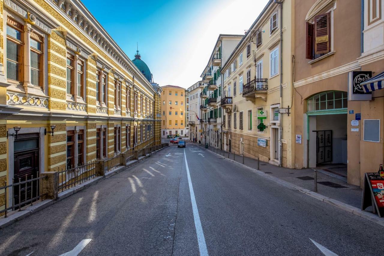 Stay In Apartment Rijeka Exterior foto